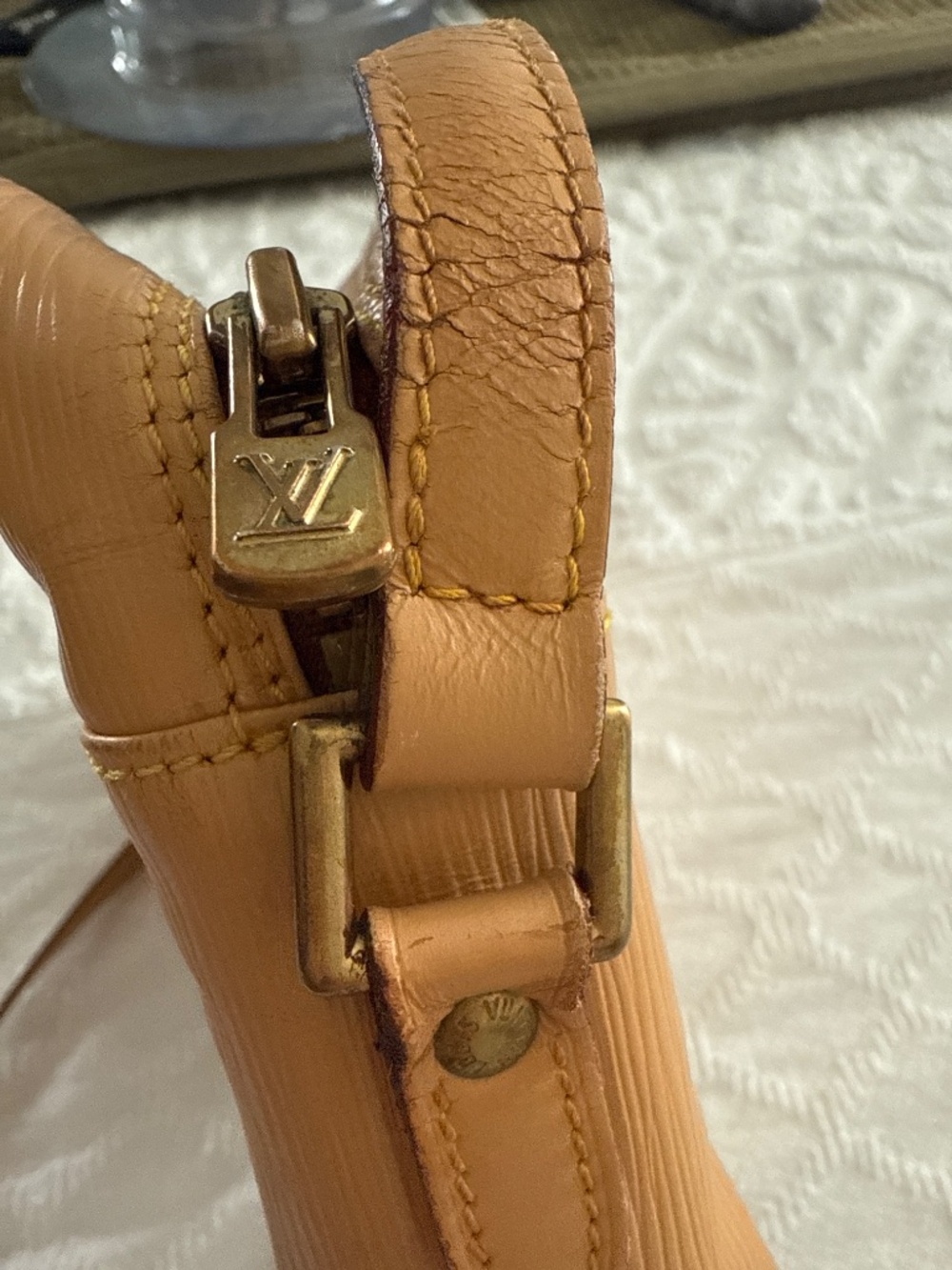 Vintage Louis Vuitton Trocadero 24 - Picture 11 of 12